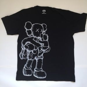 Uniqlo x KAWS t-shirt